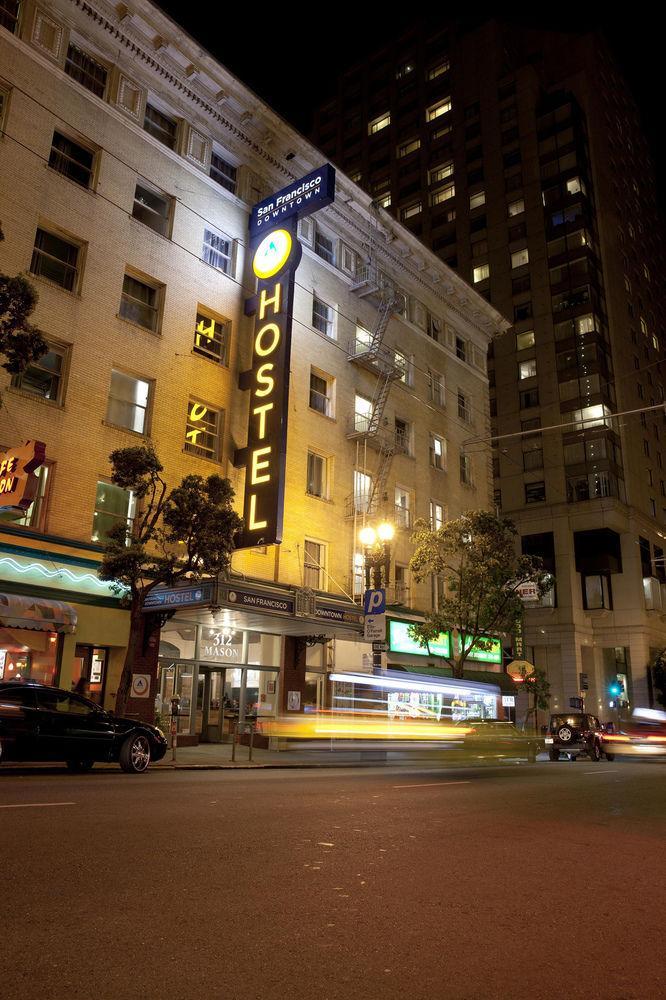 Hi Downtown (adults Only) Hostal